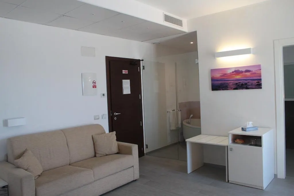 Hotel Miramare Marina di Ragusa 4*,  Italy